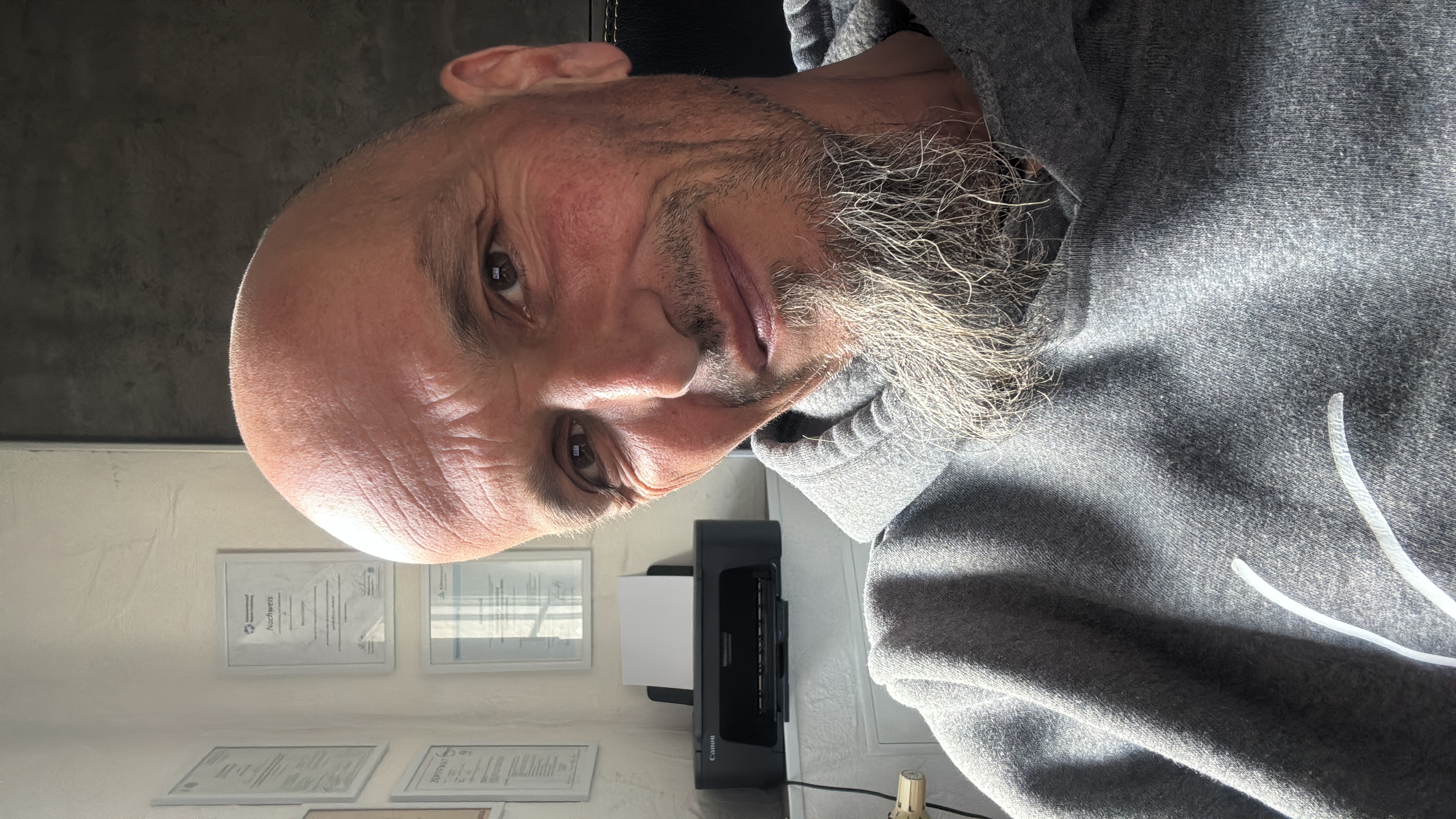 Black Bee - 30.03.2026